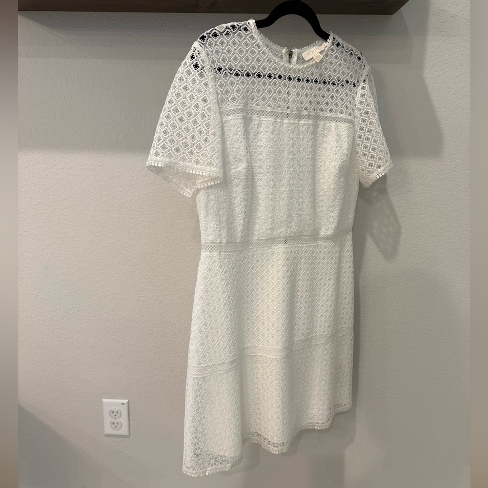 LIKE NEW Ted Baker Allara Short Sleeve Lace Mini Dress Ted size 5 US size 12